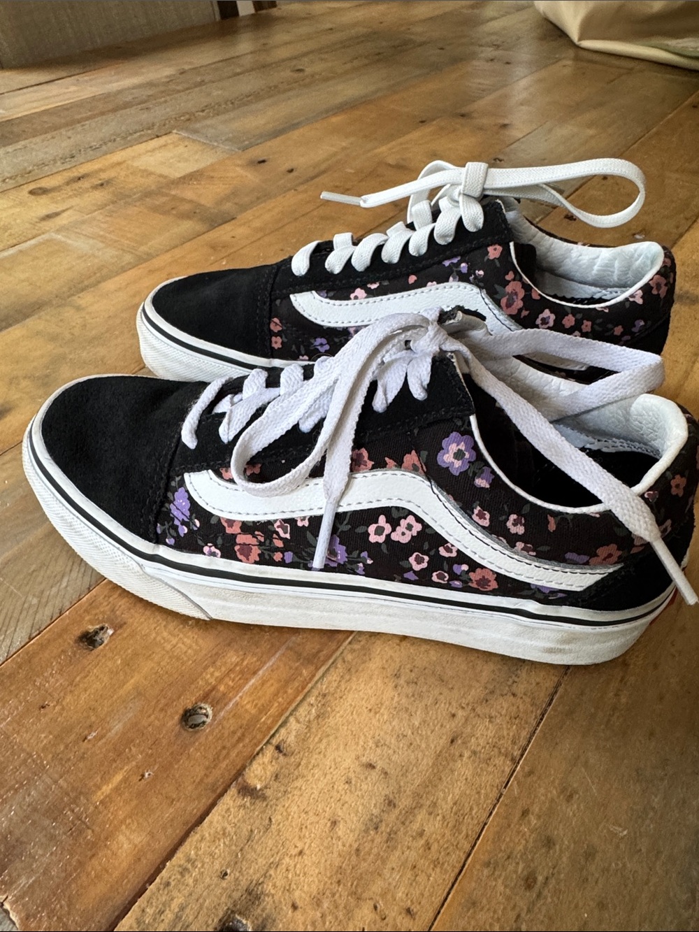 Vans Black Low-Top Sneakers with Pink & Purple Floral Print old skool girls 5